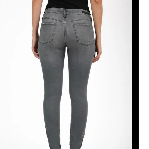 Articles of Society Sarah Skinny Gray Baldy Wash jeans - Picture 2 of 8